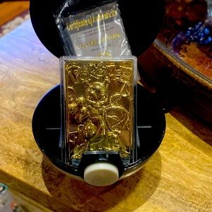 23 karat Gold Plated Pokémon Special Edition #150 Mewtwo